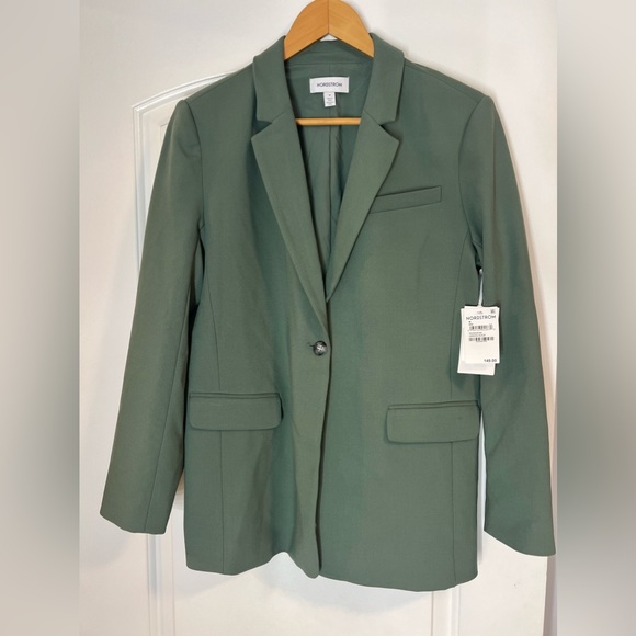 Nordstrom Relaxed Fit Blazer Single Button. New with tags! - Picture 7 of 11